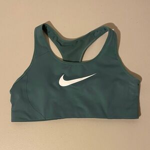 NWOT Nike Women's Teal Sports Bra size large